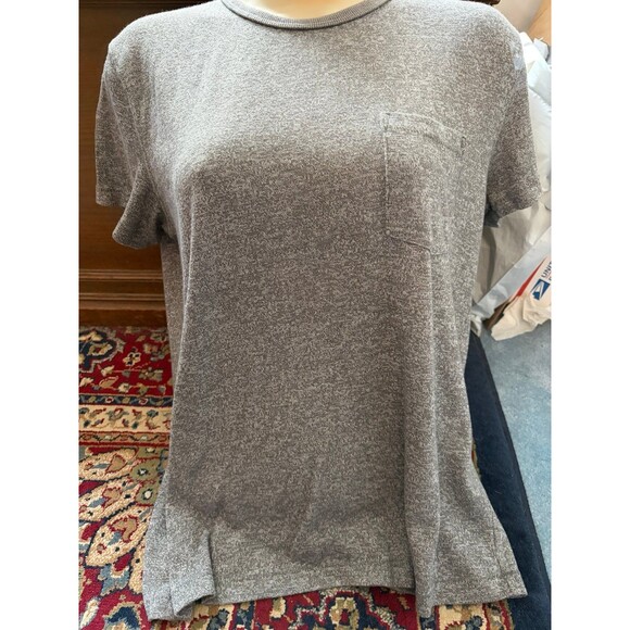 Abercrombie & Fitch Tops - Abercrombie Pocket T-Shirt - XS
